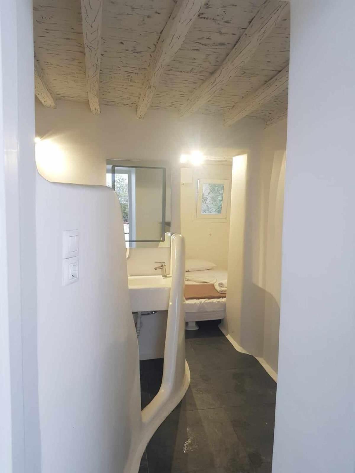 Mykonos Vibes Airport Studios And Apartments Mykonos Town Esterno foto