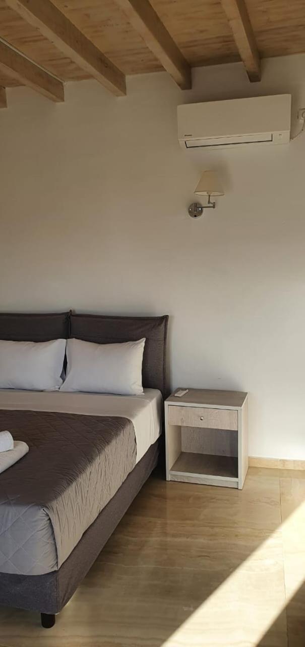 Mykonos Vibes Airport Studios And Apartments Mykonos Town Esterno foto