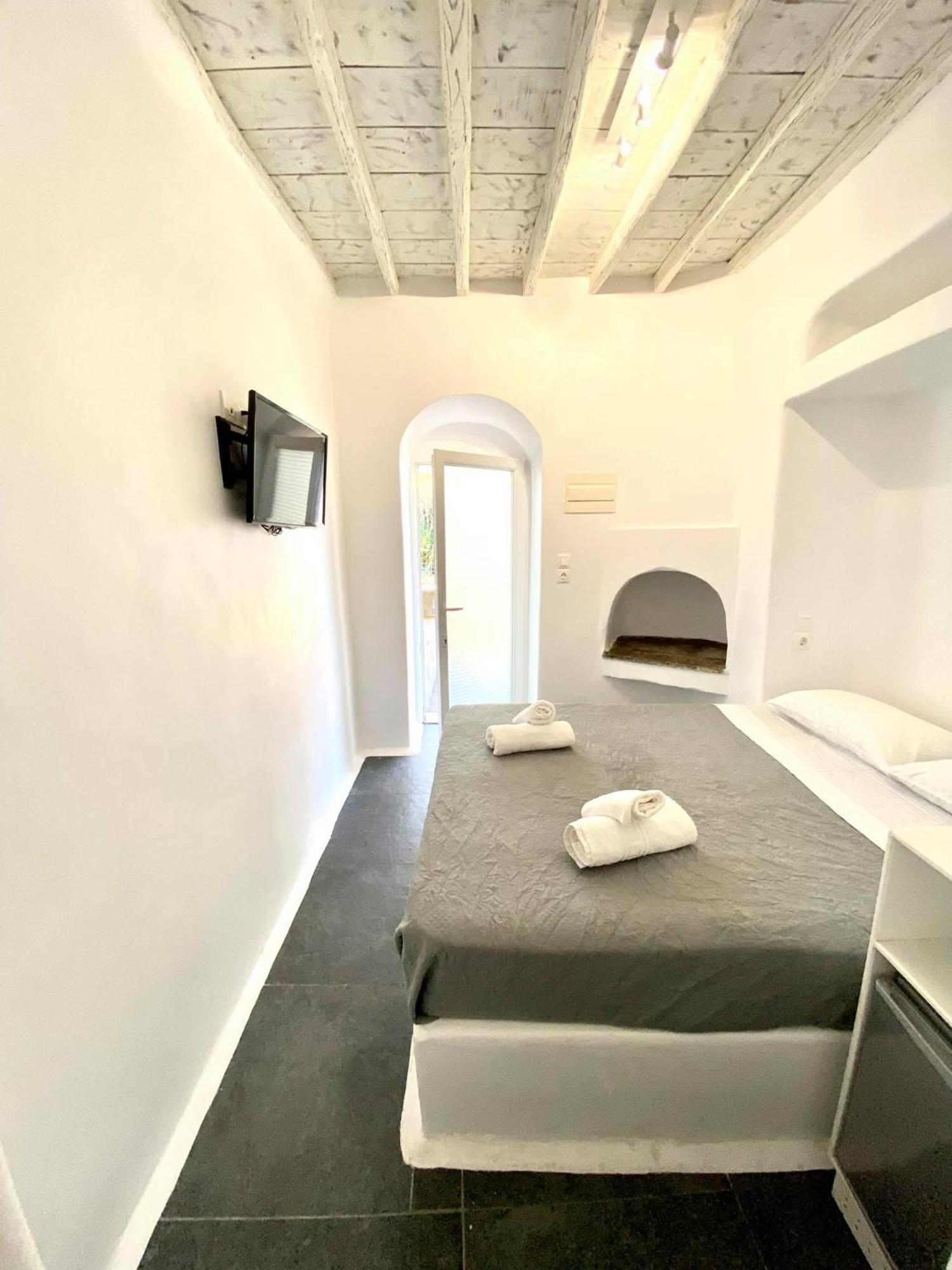Mykonos Vibes Airport Studios And Apartments Mykonos Town Esterno foto