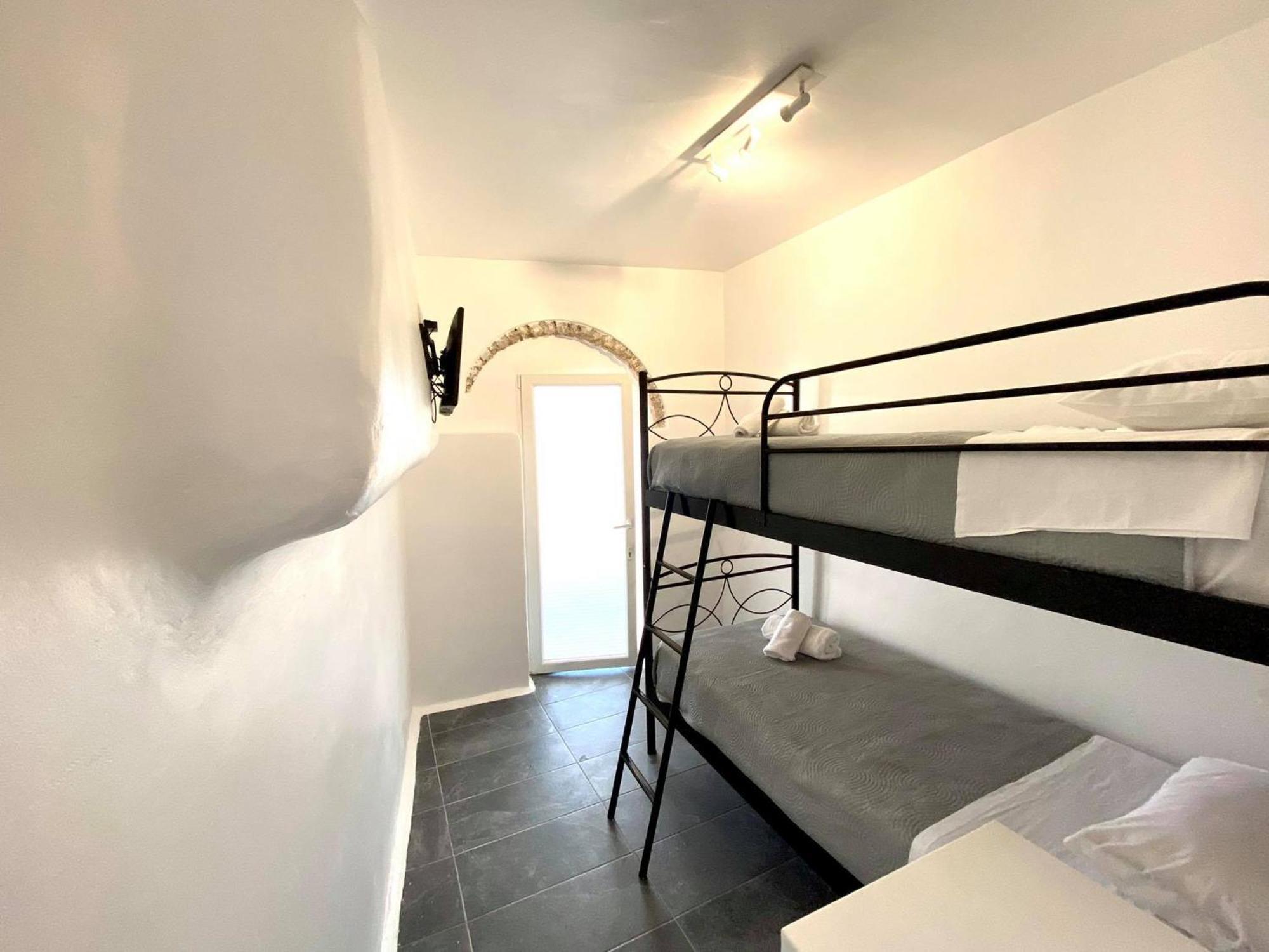 Mykonos Vibes Airport Studios And Apartments Mykonos Town Esterno foto