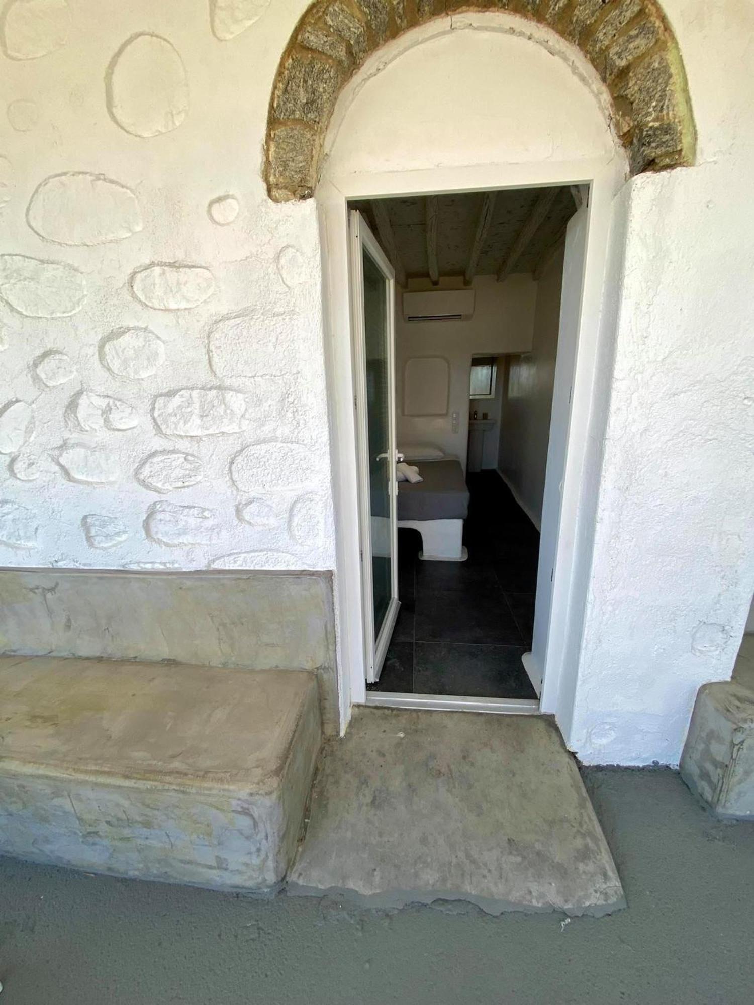 Mykonos Vibes Airport Studios And Apartments Mykonos Town Esterno foto