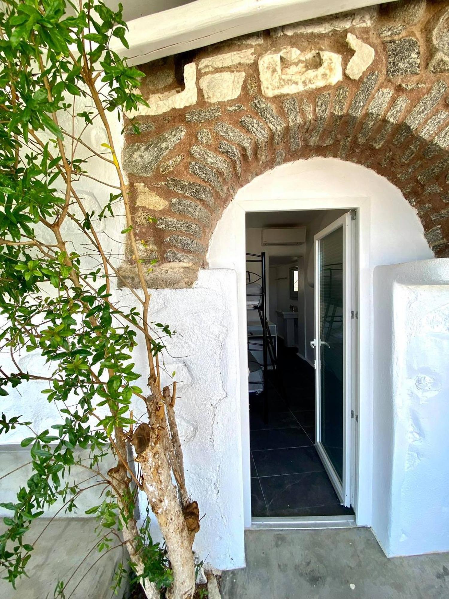 Mykonos Vibes Airport Studios And Apartments Mykonos Town Esterno foto