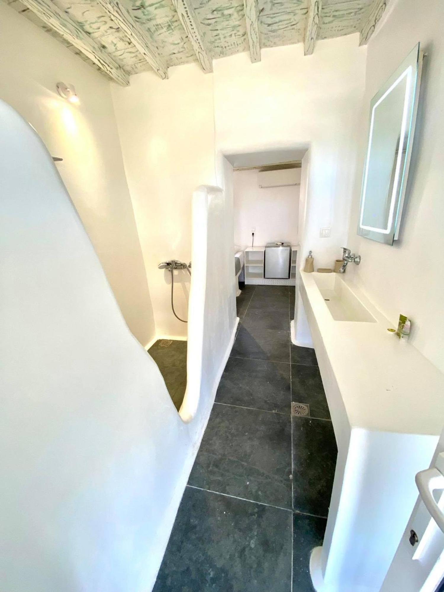 Mykonos Vibes Airport Studios And Apartments Mykonos Town Esterno foto