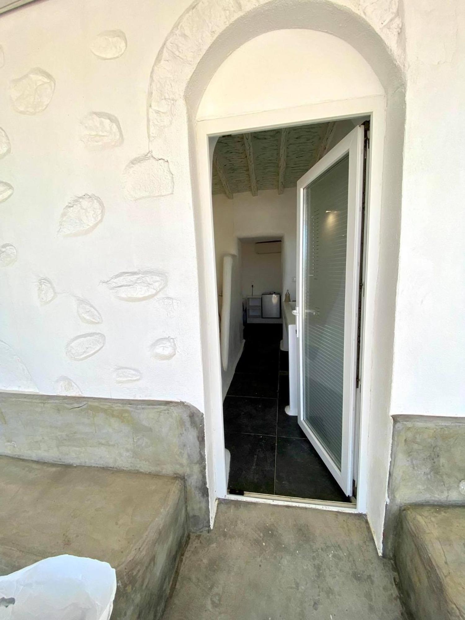 Mykonos Vibes Airport Studios And Apartments Mykonos Town Esterno foto