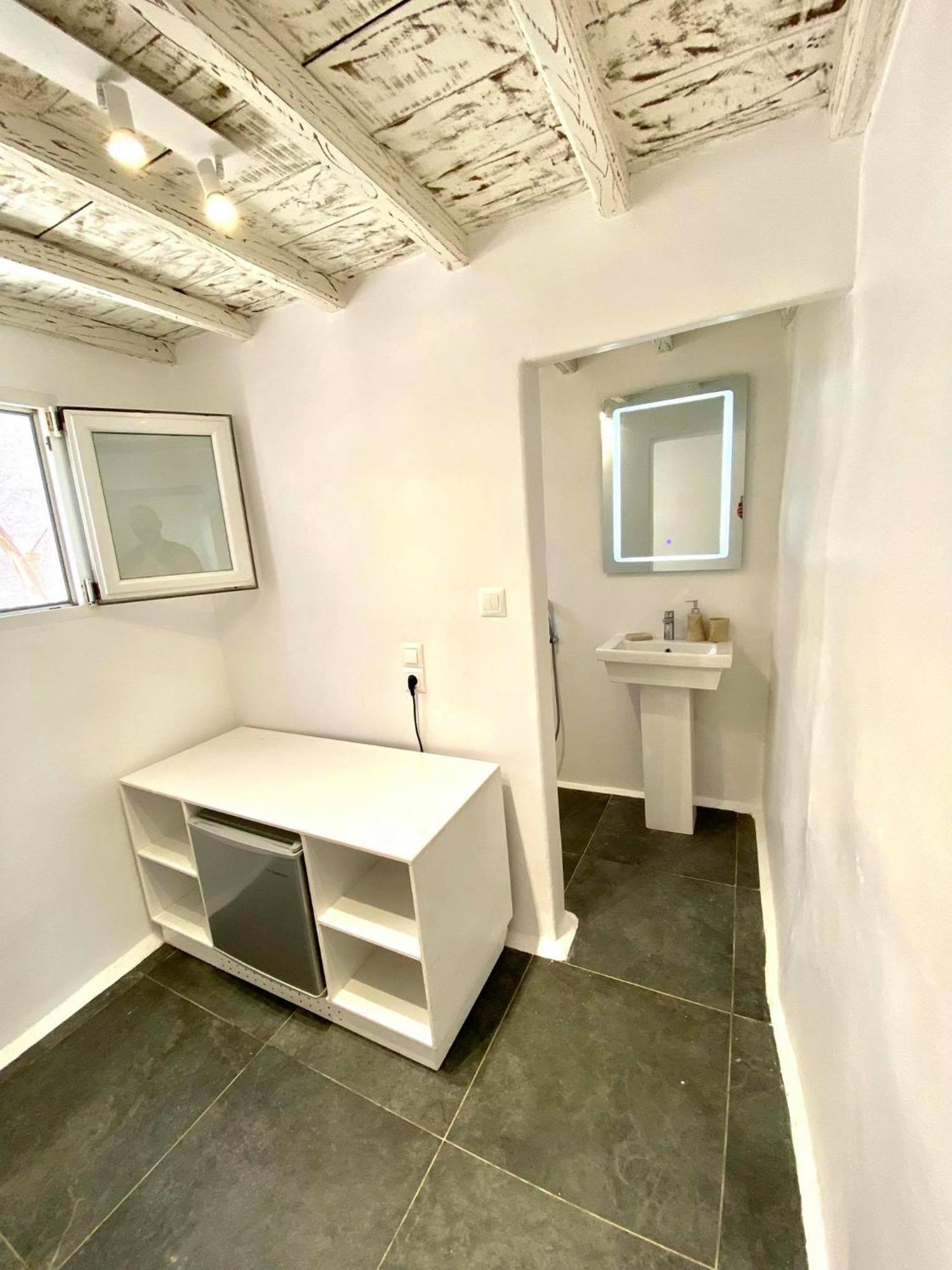 Mykonos Vibes Airport Studios And Apartments Mykonos Town Esterno foto
