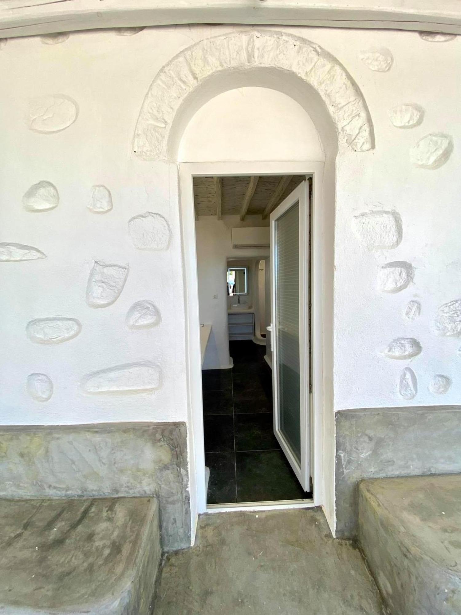 Mykonos Vibes Airport Studios And Apartments Mykonos Town Esterno foto